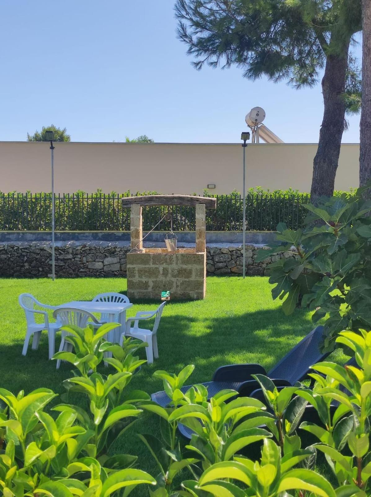 B&B Villa Vittorio Galatone Εξωτερικό φωτογραφία